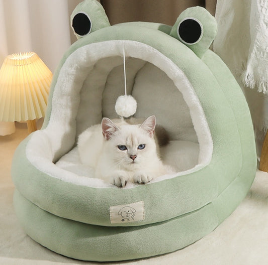 Four Seasons Enclosed Nest Bed
